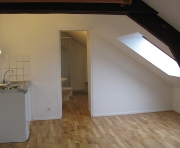 Location Appartement 1 pièce Reims (51100) - Reims Hyper Centre